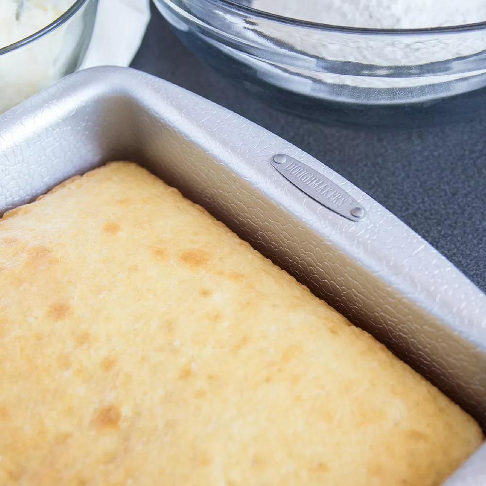 Doughmakers 9'' X 13'' Cake Pan 5 Doughmakers 9'' X 13'' Cake Pan - Image 3