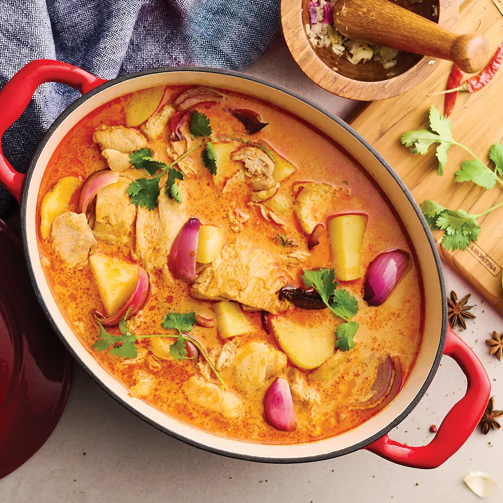 Tramontina Enameled Cast-Iron 7-qt. Oval Dutch Oven 7 Tramontina Enameled Cast-Iron 7-qt. Oval Dutch Oven - Image 5