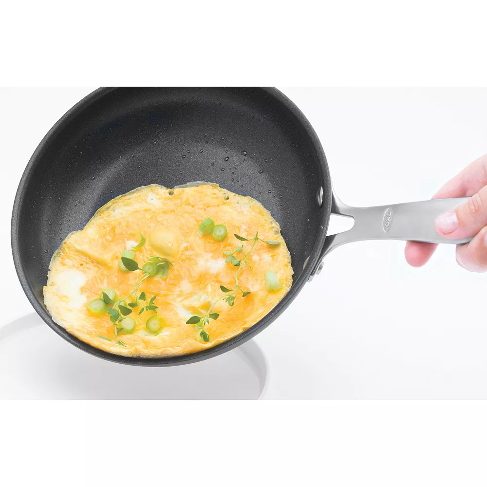 OXO Pro 10-in. Hard-Anodized Nonstick Frypan 4 OXO Pro 10-in. Hard-Anodized Nonstick Frypan - Image 2