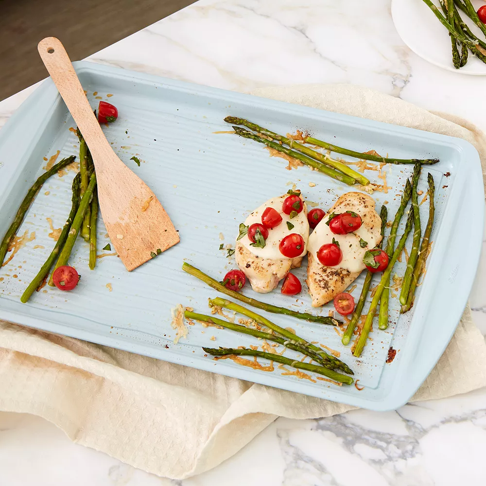 Wilton Texturra Performance Nonstick Bakeware Cookie Pan Set 5 Wilton Texturra Performance Nonstick Bakeware Cookie Pan Set - Image 3