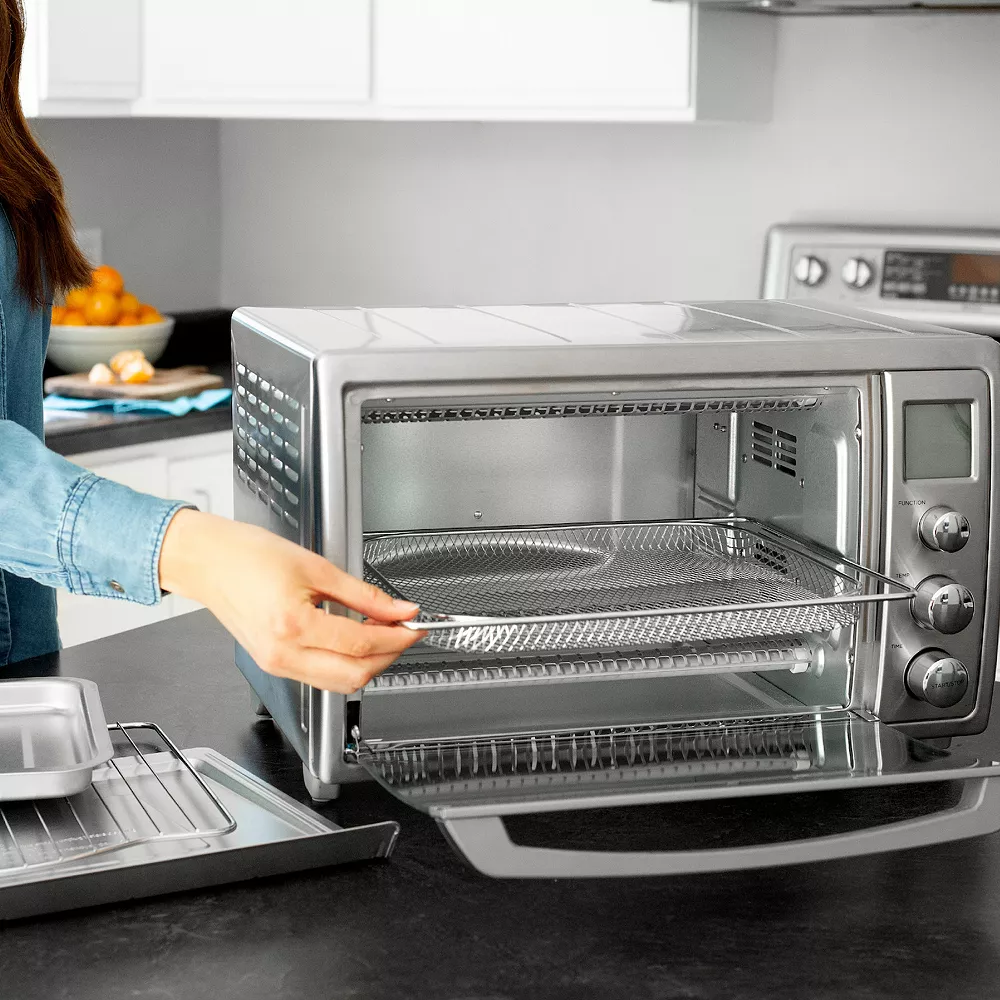 Black & Decker BLACK+DECKER™ Crisp'N Bake Air Fry Countertop Oven With No Preheat 7 Black & Decker BLACK+DECKER™ Crisp'N Bake Air Fry Countertop Oven With No Preheat - Image 5