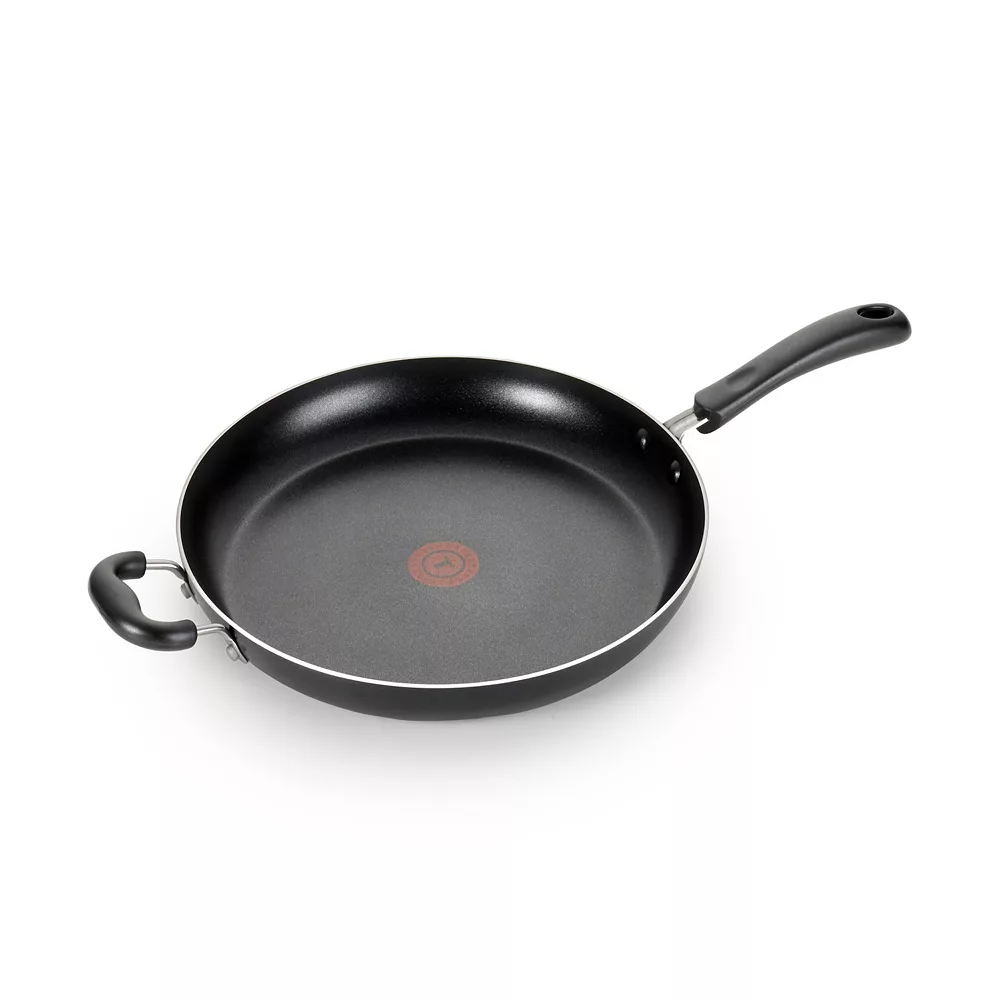 T-Fal Essentials Giant Family Frypan 3 T-Fal Essentials Giant Family Frypan