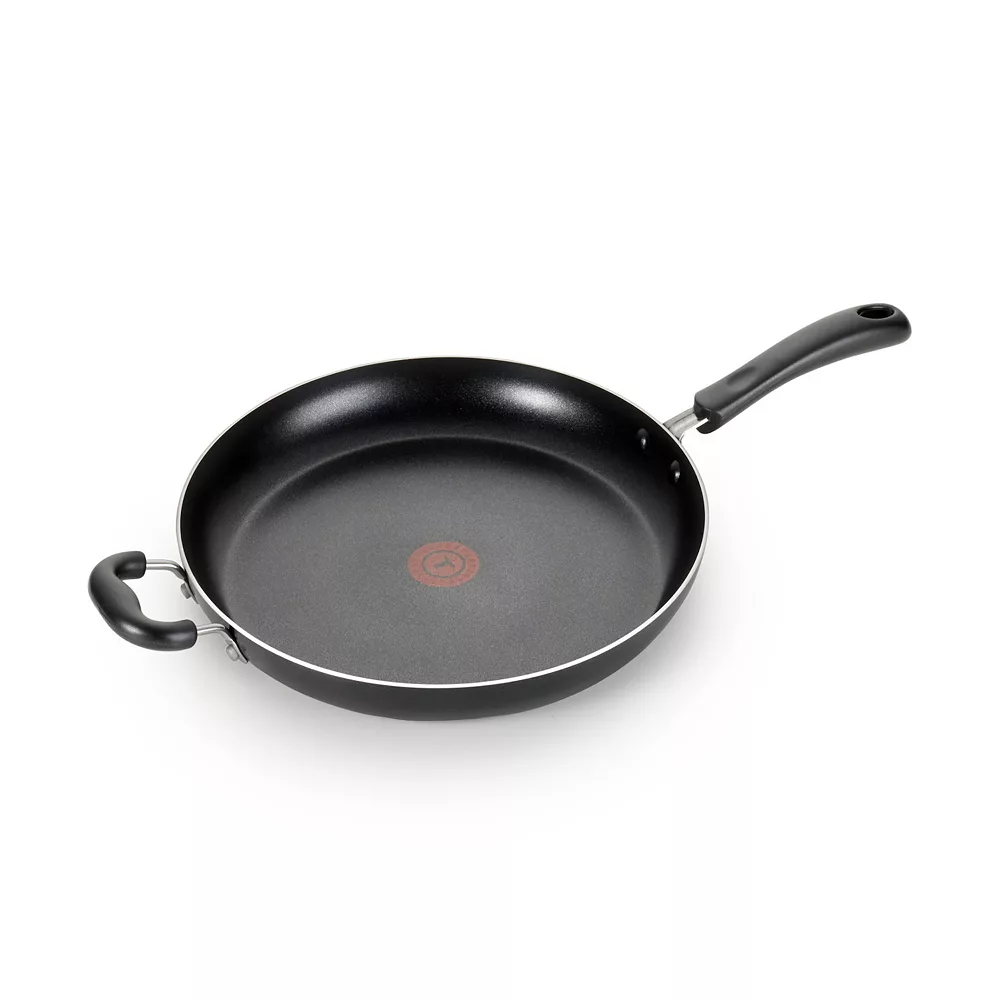 T-Fal Essentials Giant Family Frypan 8 T-Fal Essentials Giant Family Frypan - Image 6
