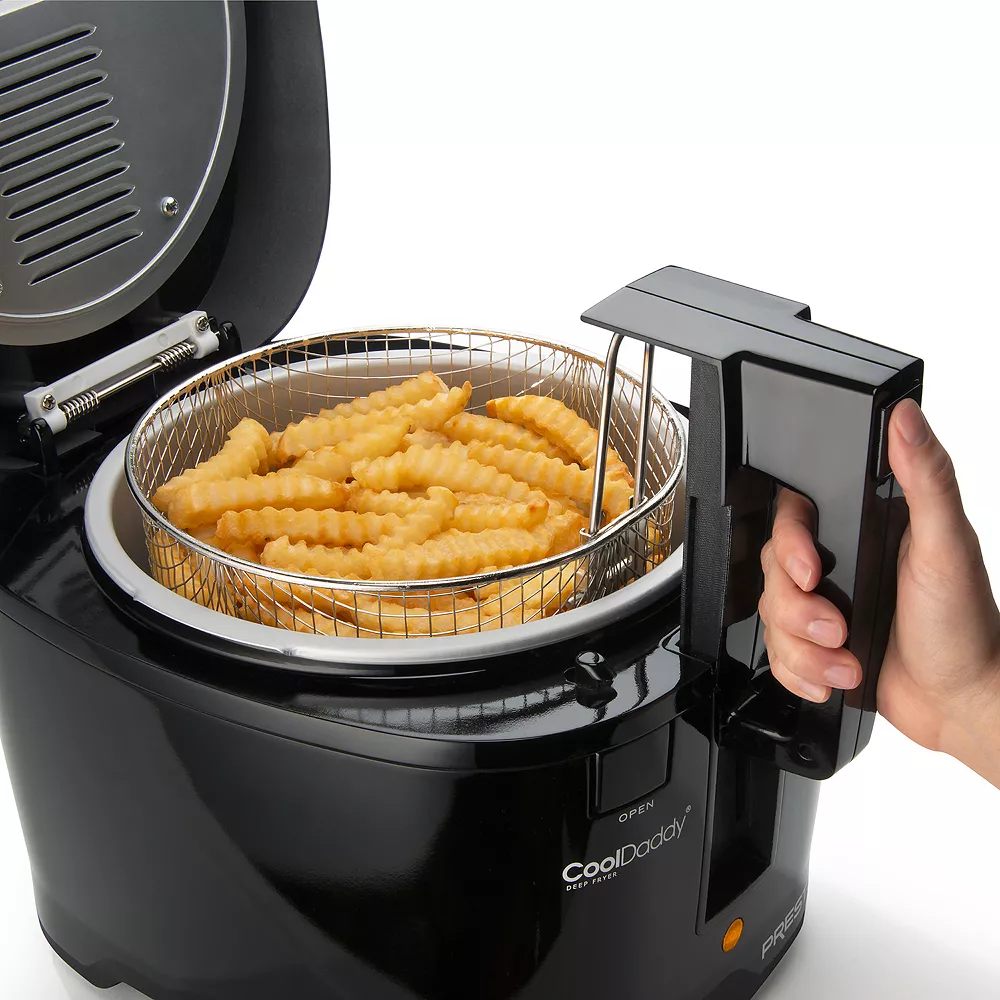 Presto CoolDaddy Cool-Touch Deep Fryer 5 Presto CoolDaddy Cool-Touch Deep Fryer - Image 3