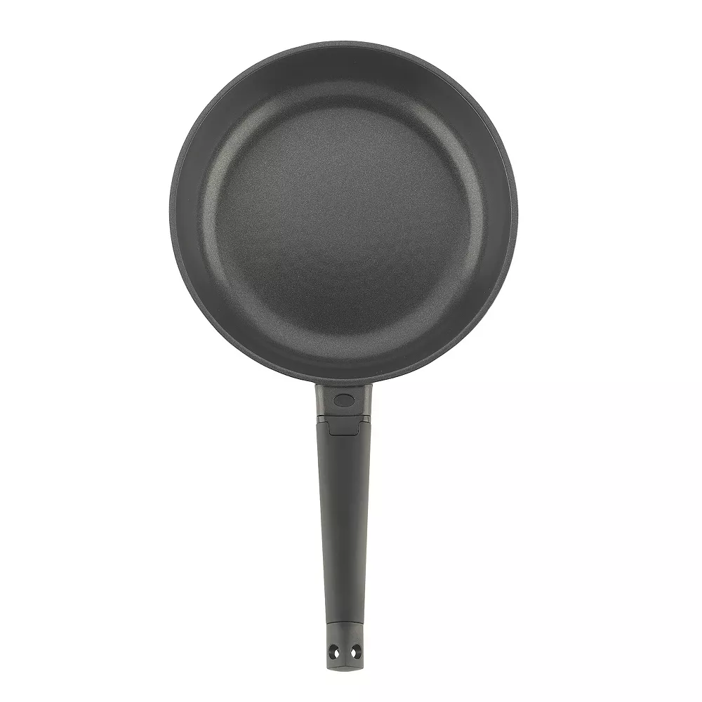 Zavor® Noir 10-in. Cast-Aluminum Ceramic Nonstick Skillet 5 Zavor® Noir 10-in. Cast-Aluminum Ceramic Nonstick Skillet - Image 3