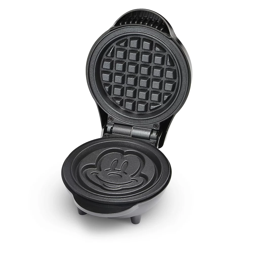 Disney's Mickey Mouse Waffle Maker 4 Disney's Mickey Mouse Waffle Maker - Image 3