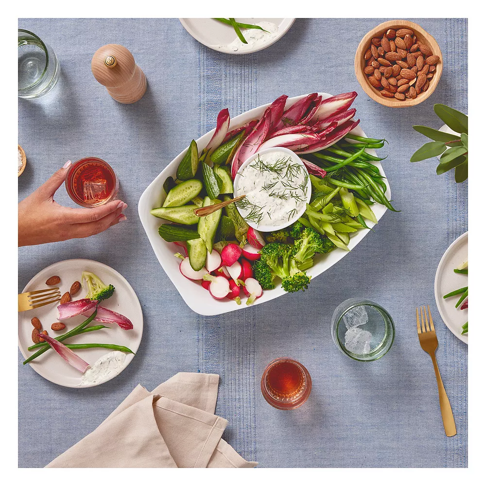 Rubbermaid DuraLite Glass Bakeware, 2.5-Quart Baking Dish, Cake Pan, Or Casserole Dish With Lid 4 Rubbermaid DuraLite Glass Bakeware, 2.5-Quart Baking Dish, Cake Pan, Or Casserole Dish With Lid - Image 2