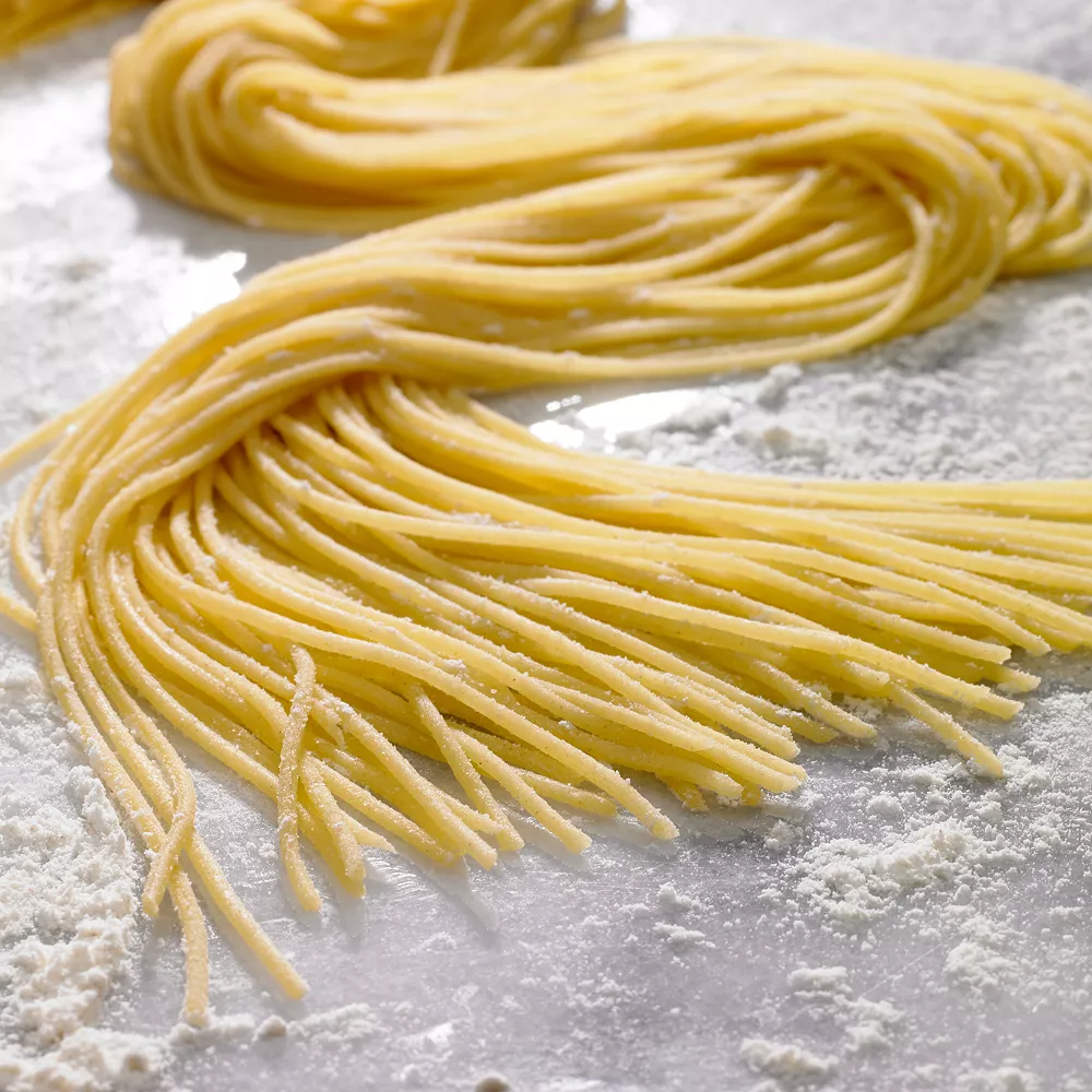 KitchenAid® 2-Piece Pasta Roller & Cutter Set 6 KitchenAid® 2-Piece Pasta Roller & Cutter Set - Image 4