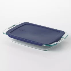 Pyrex 13" X 9" Covered Baking Dish